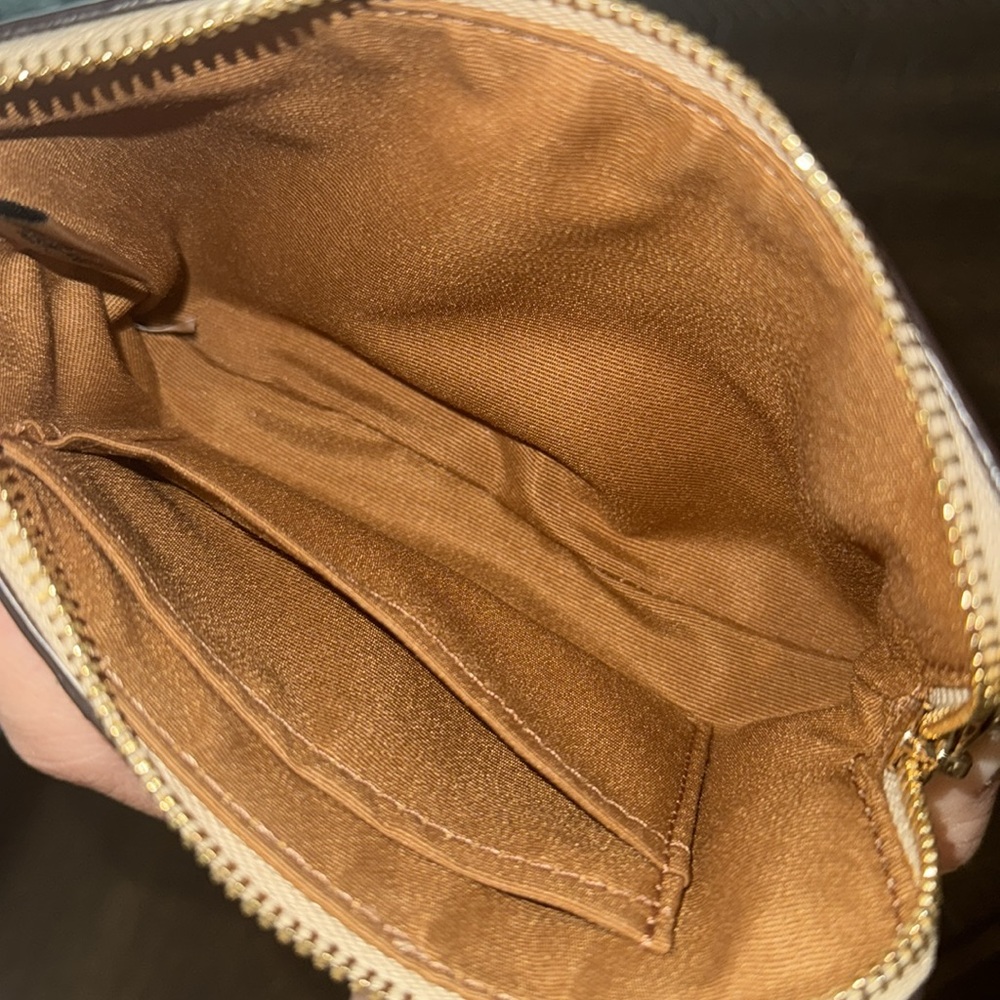 Coach Wristlet - Picture 6 of 7